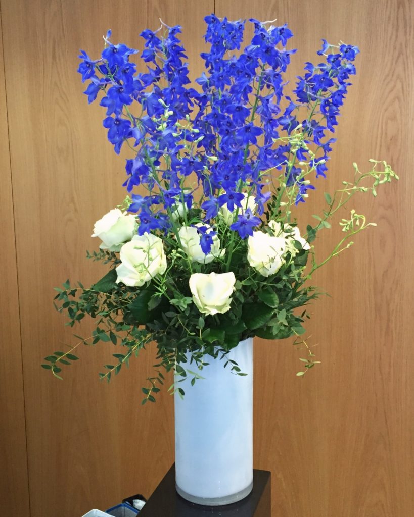 Weekly Corporate Vases delivered to Companies across Central London